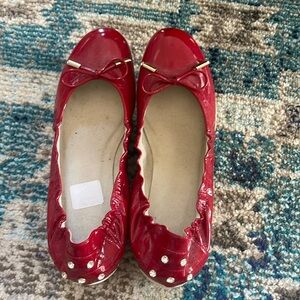 Selling, because of toe surgery